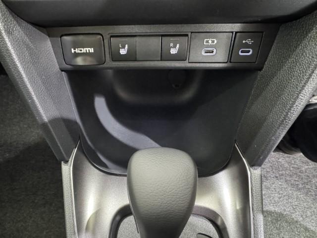 ヤリスクロス Z 登録済未使用車 純正ディスプレイオーディオ パノラミックビューモニター ETC2.0 シートヒーター ステアリングヒーター トヨタセーフティセンス LEDヘッドライト(39枚目)