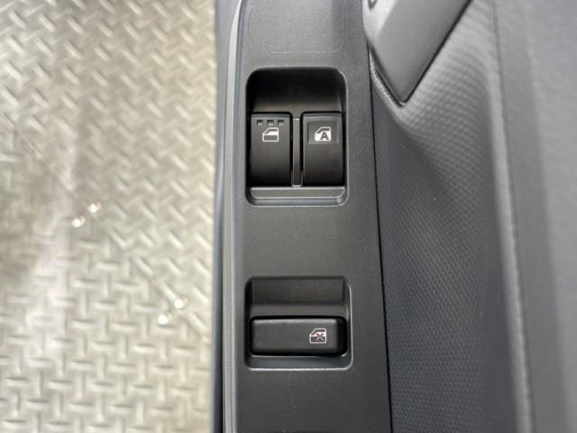 ミライース Ｂ　ちょい乗り車　キーレスエントリー　アイドリングストップ　デジタルメーター　軽自動車　オートライト　衝突安全ボディ　ＣＶＴ　盗難防止システム（17枚目）