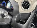 　届出済未使用車　衝突軽減ブレーキ　プッシュスタート　オートエアコン　電動格納ミラー　オートライト　アームレスト　ステアリングリモコン　シートリフター　軽自動車（23枚目）