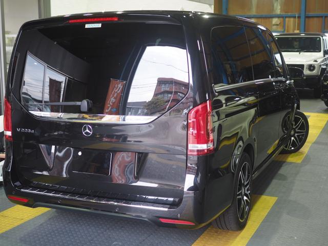Ｖクラス Ｖ２２０ｄ　スポーツ　ロング　正規ディーラー車／リアモニター左右／黒革シート／地デジ／純正ナビ／ＥＴＣ／禁煙車／Ｂｌｕｅｔｏｏｔｈ機能（6枚目）