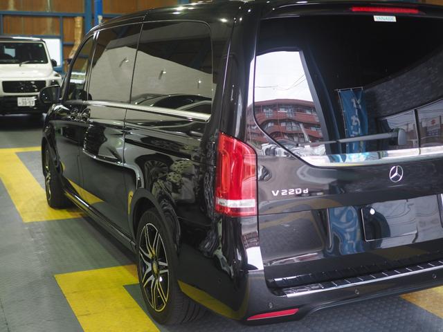 Ｖクラス Ｖ２２０ｄ　スポーツ　ロング　正規ディーラー車／リアモニター左右／黒革シート／地デジ／純正ナビ／ＥＴＣ／禁煙車／Ｂｌｕｅｔｏｏｔｈ機能（20枚目）