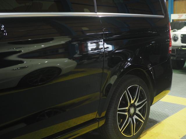 Ｖクラス Ｖ２２０ｄ　スポーツ　ロング　正規ディーラー車／リアモニター左右／黒革シート／地デジ／純正ナビ／ＥＴＣ／禁煙車／Ｂｌｕｅｔｏｏｔｈ機能（27枚目）