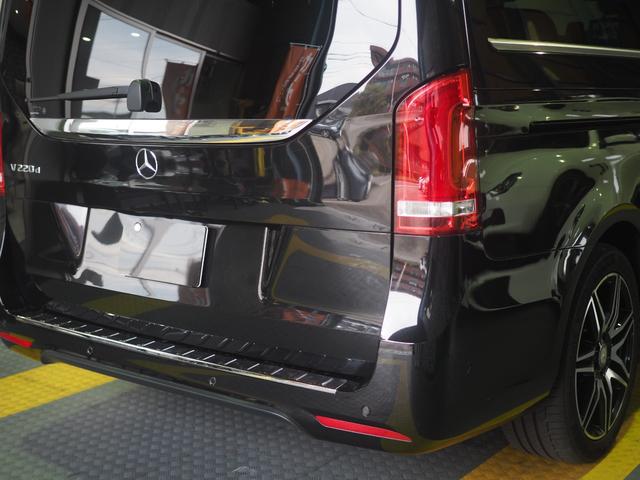 Ｖクラス Ｖ２２０ｄ　スポーツ　ロング　正規ディーラー車／リアモニター左右／黒革シート／地デジ／純正ナビ／ＥＴＣ／禁煙車／Ｂｌｕｅｔｏｏｔｈ機能（29枚目）