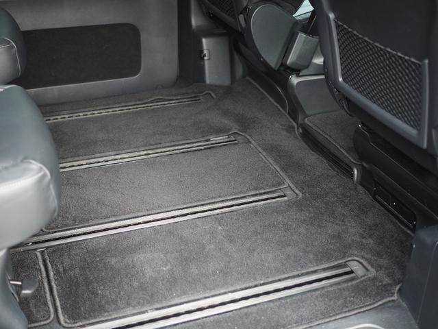 Ｖクラス Ｖ２２０ｄ　スポーツ　ロング　正規ディーラー車／リアモニター左右／黒革シート／地デジ／純正ナビ／ＥＴＣ／禁煙車／Ｂｌｕｅｔｏｏｔｈ機能（41枚目）