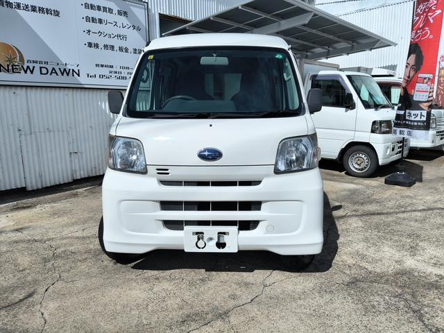 サンバーバン トランスポーター　ハイルーフ　エアコン　ダブルエアバック　パワステ　最積載量３５０ｋｇ　レギュラーガソリン車　両側スライドドア　４速ＡＴ　タイミングチェーン　レベライザー　スモークフィルム　キーレス　パワーウインドウ（2枚目）