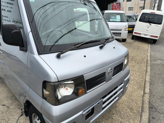 クリッパーバン ＤＸ　エアコン　ダブルエアバック　パワステ　最積載量３５０ｋｇ　レギュラーガソリン車　両側スライドドア　３速オートマ　スモークフィルム　レベライザー　ＥＴＣ　純正デッキ（24枚目）
