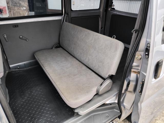 クリッパーバン ＤＸ　エアコン　ダブルエアバック　パワステ　最積載量３５０ｋｇ　レギュラーガソリン車　両側スライドドア　３速オートマ　スモークフィルム　レベライザー　ＥＴＣ　純正デッキ（47枚目）
