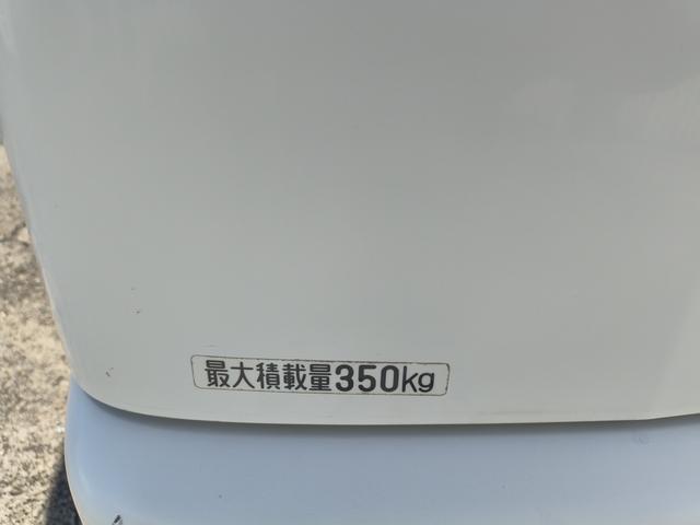 ハイゼットカーゴ ＤＸ　ハイルーフ　エアコン　ダブルエアバック　パワステ　最積載量３５０ｋｇ　レギュラーガソリン車　両側スライドドア　４速オートマ　タイミングチェーン　レベライザー　ナビ　ＣＤ　オーバーヘッドコンソール（14枚目）