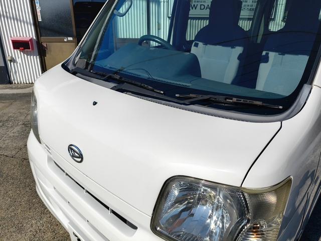 ハイゼットカーゴ ＤＸ　ハイルーフ　エアコン　ダブルエアバック　パワステ　最積載量３５０ｋｇ　レギュラーガソリン車　両側スライドドア　４速オートマ　タイミングチェーン　レベライザー　ナビ　ＣＤ　オーバーヘッドコンソール（25枚目）