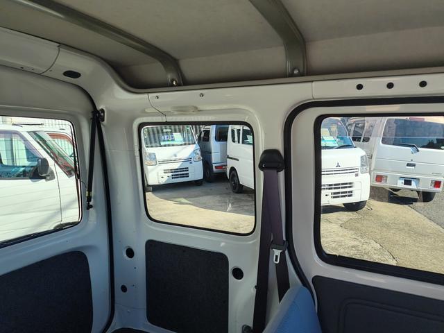 ハイゼットカーゴ ＤＸ　ハイルーフ　エアコン　ダブルエアバック　パワステ　最積載量３５０ｋｇ　レギュラーガソリン車　両側スライドドア　４速オートマ　タイミングチェーン　レベライザー　ナビ　ＣＤ　オーバーヘッドコンソール（44枚目）