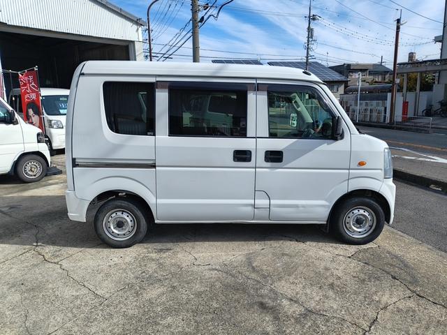 エブリイ ＰＣ　エアコン　ダブルエアバック　パワステ　最積載量３５０ｋｇ　レギュラーガソリン車　両側スライドドア　３速オートマ　レベライザー　パワーウインドウ　キーレス　走行距離８万キロ台（5枚目）