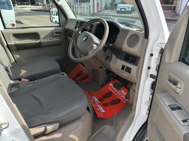 エブリイ ＰＣ　エアコン　ダブルエアバック　パワステ　最積載量３５０ｋｇ　レギュラーガソリン車　両側スライドドア　３速オートマ　レベライザー　パワーウインドウ　キーレス　走行距離８万キロ台（29枚目）