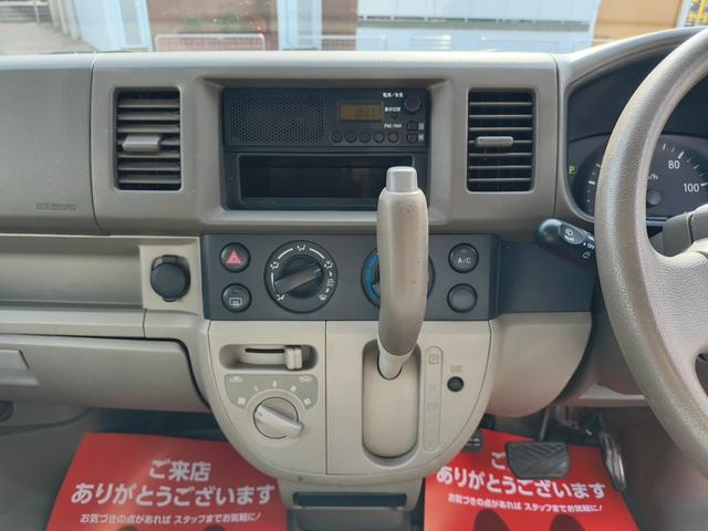 エブリイ ＰＣ　エアコン　ダブルエアバック　パワステ　最積載量３５０ｋｇ　レギュラーガソリン車　両側スライドドア　３速オートマ　レベライザー　パワーウインドウ　キーレス　走行距離８万キロ台（33枚目）