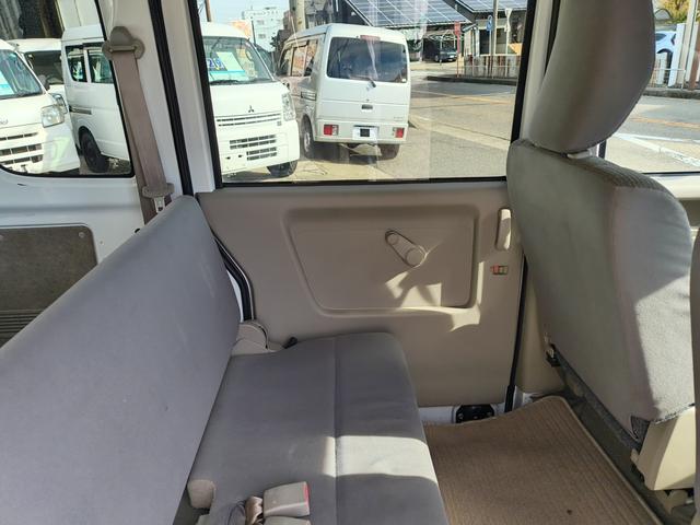 エブリイ ＰＣ　エアコン　ダブルエアバック　パワステ　最積載量３５０ｋｇ　レギュラーガソリン車　両側スライドドア　３速オートマ　レベライザー　パワーウインドウ　キーレス　走行距離８万キロ台（38枚目）