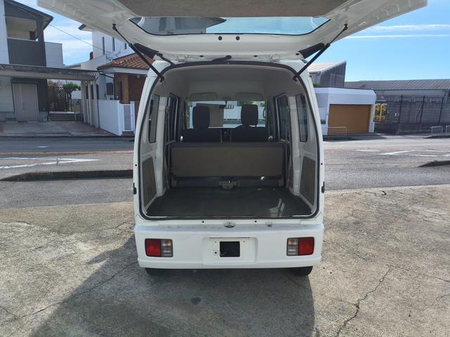 エブリイ ＰＣ　エアコン　ダブルエアバック　パワステ　最積載量３５０ｋｇ　レギュラーガソリン車　両側スライドドア　３速オートマ　レベライザー　パワーウインドウ　キーレス　走行距離８万キロ台（43枚目）