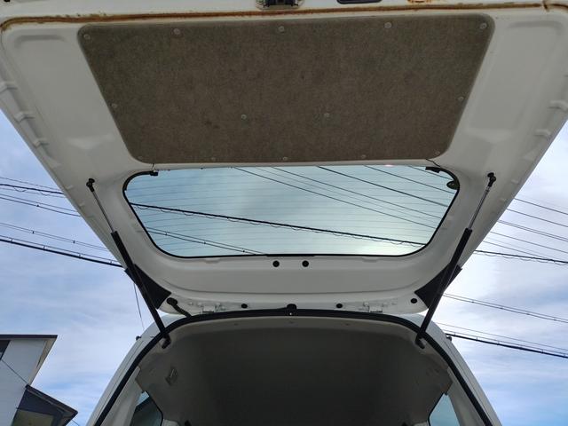 エブリイ ＰＣ　エアコン　ダブルエアバック　パワステ　最積載量３５０ｋｇ　レギュラーガソリン車　両側スライドドア　３速オートマ　レベライザー　パワーウインドウ　キーレス　走行距離８万キロ台（47枚目）