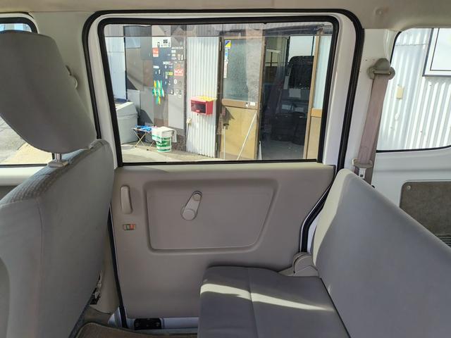 エブリイ ＰＣ　エアコン　ダブルエアバック　パワステ　最積載量３５０ｋｇ　レギュラーガソリン車　両側スライドドア　３速オートマ　レベライザー　パワーウインドウ　キーレス　走行距離８万キロ台（54枚目）