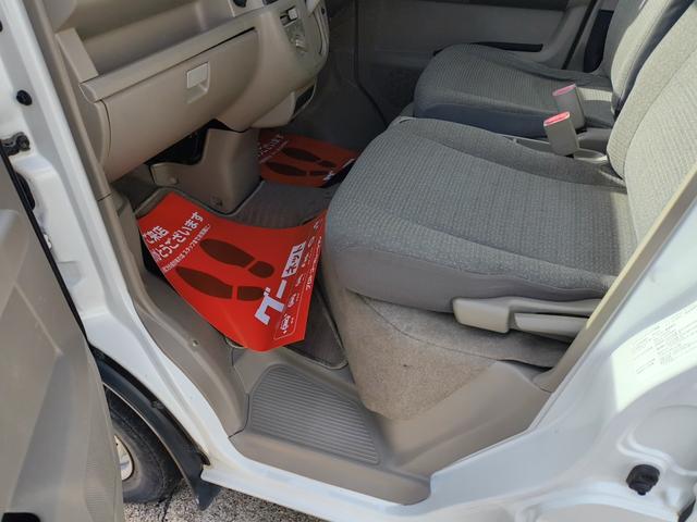 エブリイ ＰＣ　エアコン　ダブルエアバック　パワステ　最積載量３５０ｋｇ　レギュラーガソリン車　両側スライドドア　３速オートマ　レベライザー　パワーウインドウ　キーレス　走行距離８万キロ台（63枚目）