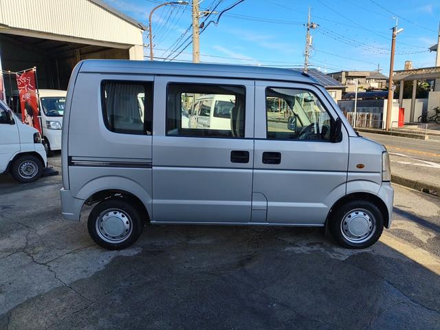 エブリイ ＰＡ　エアコン　ダブルエアバック　パワステ　最積載量３５０ｋｇ　レギュラーガソリン車　両側スライドドア　３速オートマ　レベライザー　走行距離９万キロ台（5枚目）