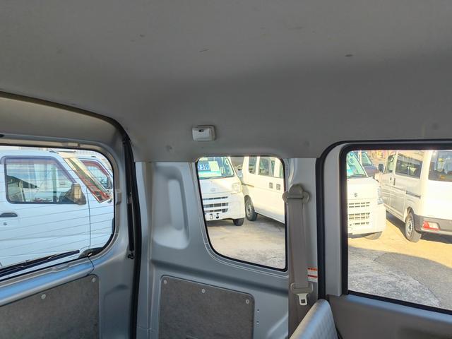 エブリイ ＰＡ　エアコン　ダブルエアバック　パワステ　最積載量３５０ｋｇ　レギュラーガソリン車　両側スライドドア　３速オートマ　レベライザー　走行距離９万キロ台（42枚目）