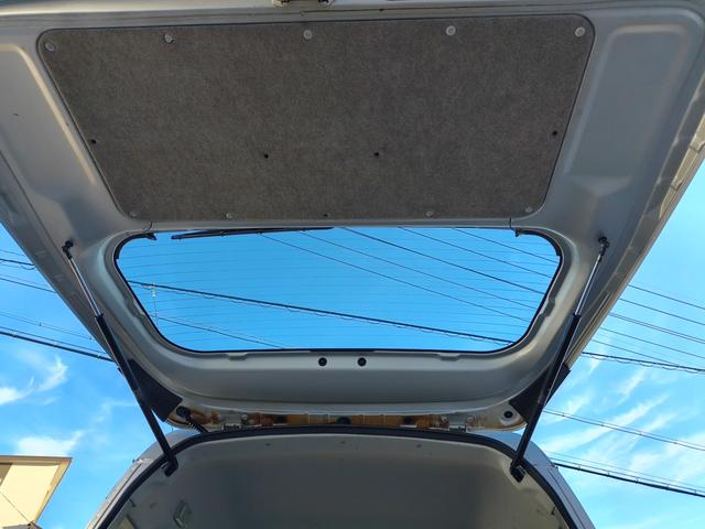 エブリイ ＰＡ　エアコン　ダブルエアバック　パワステ　最積載量３５０ｋｇ　レギュラーガソリン車　両側スライドドア　３速オートマ　レベライザー　走行距離９万キロ台（49枚目）