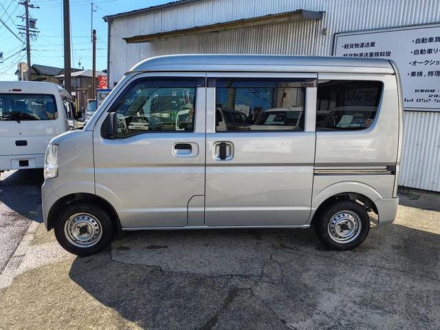 エブリイ ＰＣ　エアコン　Ｗエアバック　パワステ　３５０ｋｇ　レギュラーガソリン車　両側スライドドア　５速オートマ　レベライザー　パワーウインドウ　社外オーディオ　キーレス　禁煙車　オーバーヘッドコンソール　ＥＴＣ（9枚目）