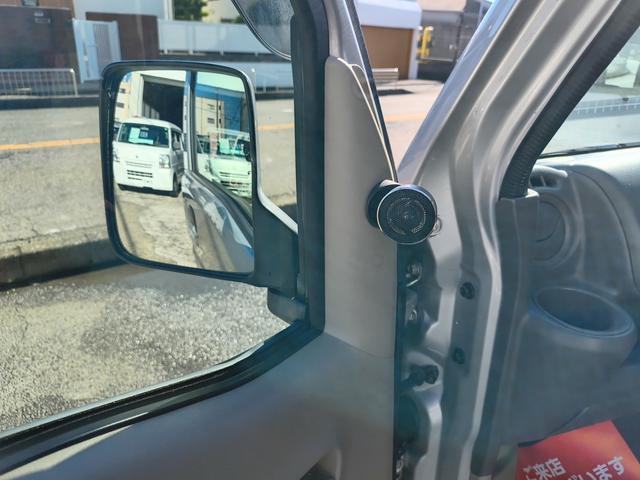 エブリイ ＰＣ　エアコン　Ｗエアバック　パワステ　３５０ｋｇ　レギュラーガソリン車　両側スライドドア　５速オートマ　レベライザー　パワーウインドウ　社外オーディオ　キーレス　禁煙車　オーバーヘッドコンソール　ＥＴＣ（69枚目）