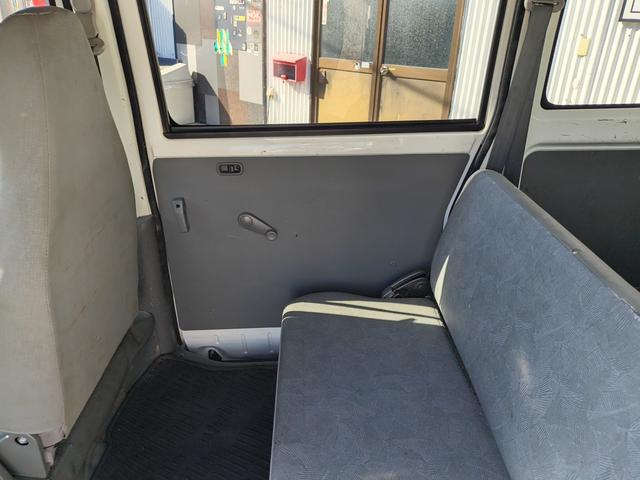 ミニキャブバン CD エアコン ダブルエアバック パワステ 最積載量350kg レギュラーガソリン車 両側スライドドア 3速オートマ レベライザー パワーウインドウ 純正デッキ キーレス ETC(53枚目)