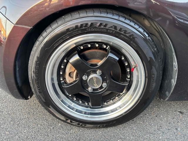 キューブ 15X Vセレクション ETC バックカメラ TV アルミホイール スマートキー アイドリングストップ 電動格納ミラー CVT 盗難防止システム 衝突安全ボディ ベンチシート ABS CD USB ローダウン車高調 ホイール(23枚目)