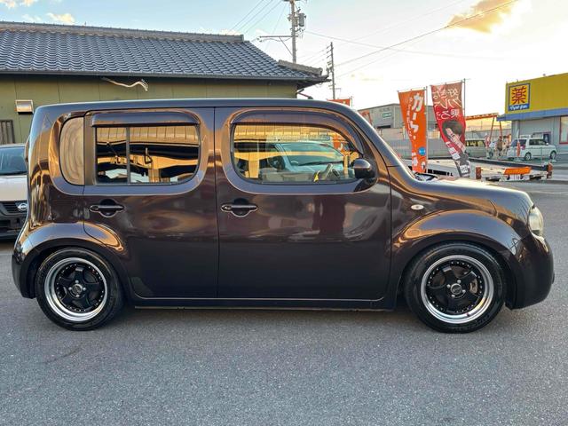 キューブ 15X Vセレクション ETC バックカメラ TV アルミホイール スマートキー アイドリングストップ 電動格納ミラー CVT 盗難防止システム 衝突安全ボディ ベンチシート ABS CD USB ローダウン車高調 ホイール(58枚目)