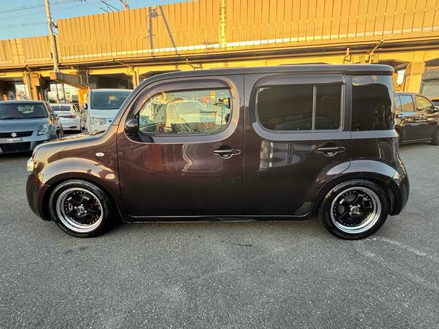 キューブ 15X Vセレクション ETC バックカメラ TV アルミホイール スマートキー アイドリングストップ 電動格納ミラー CVT 盗難防止システム 衝突安全ボディ ベンチシート ABS CD USB ローダウン車高調 ホイール(63枚目)