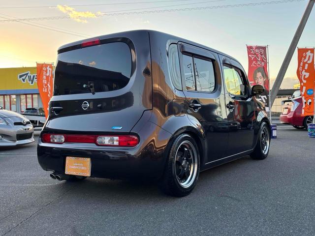 キューブ 15X Vセレクション ETC バックカメラ TV アルミホイール スマートキー アイドリングストップ 電動格納ミラー CVT 盗難防止システム 衝突安全ボディ ベンチシート ABS CD USB ローダウン車高調 ホイール(64枚目)