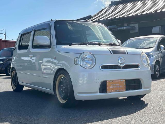 ミラココア ココアＸ　ドライブレコーダー　ＥＴＣ　バックカメラ　ナビ　スマートキー　ベンチシート　ＣＶＴ　盗難防止システム　ＡＢＳ　ミュージックプレイヤー接続可　車高調　ローダウン　エアコン　パワーステアリング（8枚目）