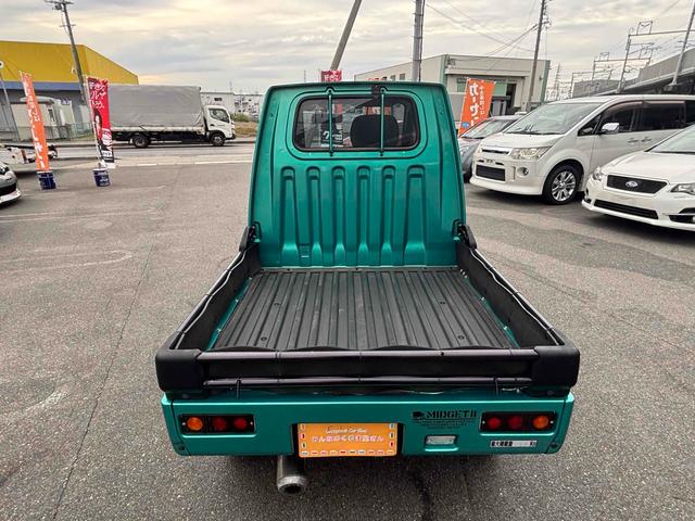 ミゼットII Ｄタイプ　フロア５ＭＴ車　社外マフラー　社外ホイール　社外テールランプ　社外シフトノブ　社外シート　社外ハンドル　社外ヘッドライト　社外キーレス　Ｂｌｕｅｔｏｏｔｈ機能　ＡＵＸ　車検Ｒ９年４月（15枚目）