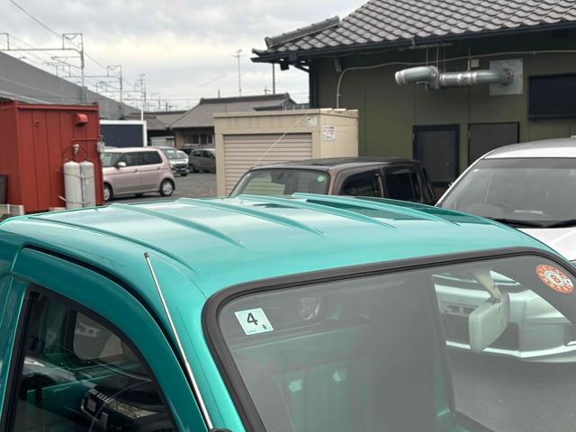 ミゼットII Ｄタイプ　フロア５ＭＴ車　社外マフラー　社外ホイール　社外テールランプ　社外シフトノブ　社外シート　社外ハンドル　社外ヘッドライト　社外キーレス　Ｂｌｕｅｔｏｏｔｈ機能　ＡＵＸ　車検Ｒ９年４月（17枚目）