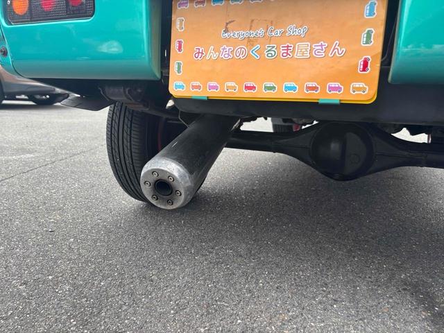 ミゼットII Ｄタイプ　フロア５ＭＴ車　社外マフラー　社外ホイール　社外テールランプ　社外シフトノブ　社外シート　社外ハンドル　社外ヘッドライト　社外キーレス　Ｂｌｕｅｔｏｏｔｈ機能　ＡＵＸ　車検Ｒ９年４月（18枚目）