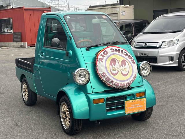 ミゼットII Ｄタイプ　フロア５ＭＴ車　社外マフラー　社外ホイール　社外テールランプ　社外シフトノブ　社外シート　社外ハンドル　社外ヘッドライト　社外キーレス　Ｂｌｕｅｔｏｏｔｈ機能　ＡＵＸ　車検Ｒ９年４月（36枚目）