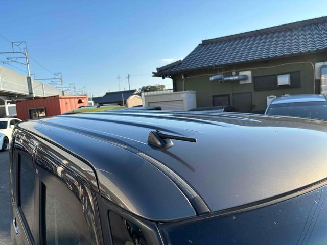 タント カスタムＸ　ドライブレコーダー　電動スライドドア　ナビ　ＴＶ　ＨＩＤ　スマートキー　アイドリングストップ　電動格納ミラー　ベンチシート　ＣＶＴ　盗難防止システム　ＡＢＳ　アルミホイール　衝突安全ボディ　エアコン（9枚目）