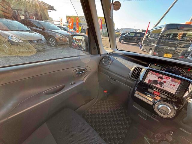 タント カスタムＸ　ドライブレコーダー　電動スライドドア　ナビ　ＴＶ　ＨＩＤ　スマートキー　アイドリングストップ　電動格納ミラー　ベンチシート　ＣＶＴ　盗難防止システム　ＡＢＳ　アルミホイール　衝突安全ボディ　エアコン（33枚目）