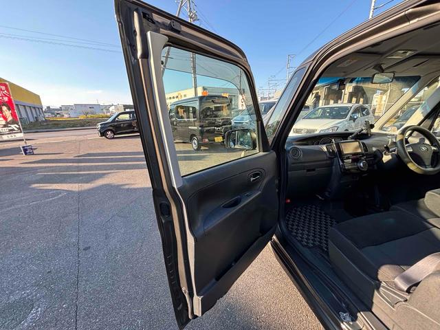 タント カスタムＸ　ドライブレコーダー　電動スライドドア　ナビ　ＴＶ　ＨＩＤ　スマートキー　アイドリングストップ　電動格納ミラー　ベンチシート　ＣＶＴ　盗難防止システム　ＡＢＳ　アルミホイール　衝突安全ボディ　エアコン（40枚目）