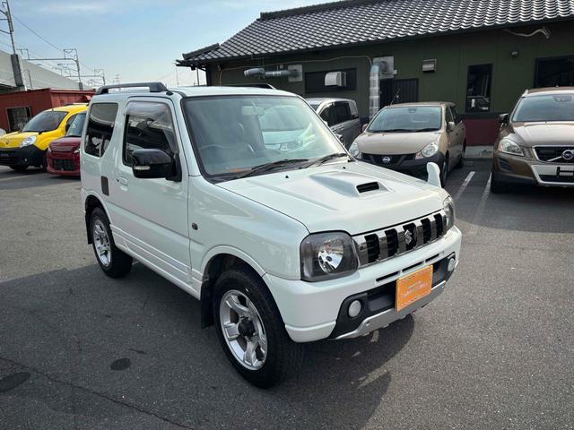 ジムニー ＦＩＳフリースタイルワールドカップリミテッド　４ＷＤ　キーレスエントリー　電動格納ミラー　シートヒーター　ＡＴ　ＡＢＳ　ＣＤ　ＵＳＢ　ルーフレール　アルミホイール　衝突安全ボディ　エアコン　パワーウィンドウ（29枚目）