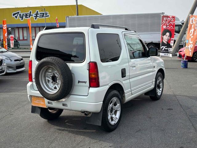 ジムニー ＦＩＳフリースタイルワールドカップリミテッド　４ＷＤ　キーレスエントリー　電動格納ミラー　シートヒーター　ＡＴ　ＡＢＳ　ＣＤ　ＵＳＢ　ルーフレール　アルミホイール　衝突安全ボディ　エアコン　パワーウィンドウ（59枚目）
