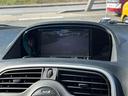 バックカメラおよびガイドライン表示が装着されていますので、車庫入れが苦手な人でもアシストしてくれます。