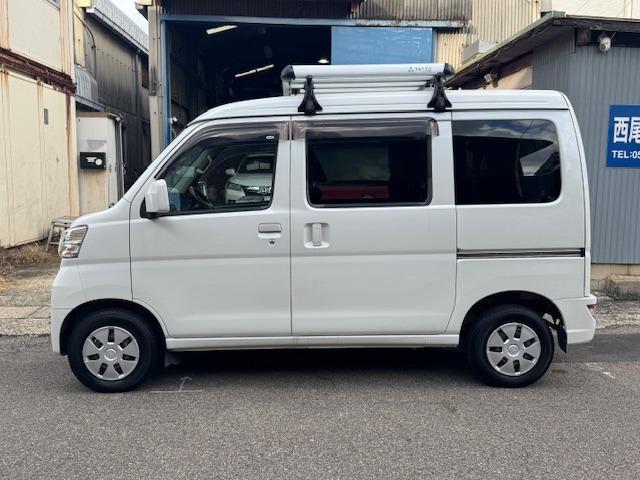 ハイゼットカーゴ クルーズＳＡＩＩＩ　スマートアシスト／ＬＥＤヘッドライト／フォグ／レーンサポート／衝突軽減ブレーキ／横滑り防止／アイドリングストップ／バックカメラ／ＥＴＣ／ドライブレコーダー／両側スライドドア／電動格納ミラー／（5枚目）