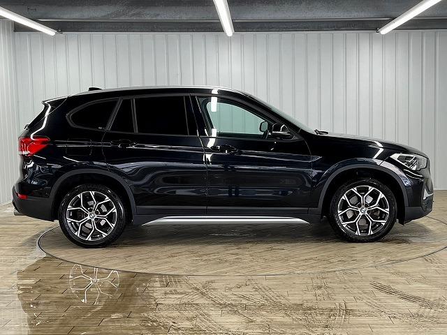 Ｘ１ ｘＤｒｉｖｅ　１８ｄ　ｘライン　メーカーナビ　フルセグ　ＡｐｐｌｅＣａｒＰｌａｙ　４ＷＤ　アダプティブクルコン　インテリジェントセーフティ　レーンキープ　ブラインドスポット　ハーフレザー　ブラックキドニーグリル　ＬＥＤライト（61枚目）