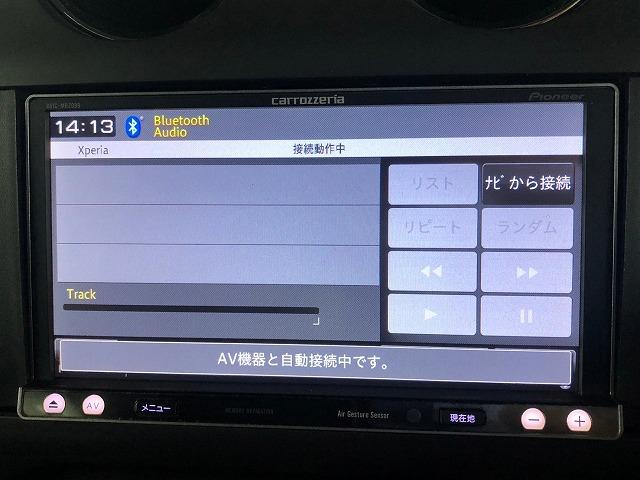 ジープ・コンパス リミテッド　黒革　４ＷＤ　ＳＤナビフルセグＴＶ　Ｂｌｕｅｔｏｏｔｈ　バック／サイドカメラ　シートヒーター　ＥＴＣ　ルーフレール　ＢＯＳＴＯＮスピーカー　１８ｉｎＡＷ（28枚目）