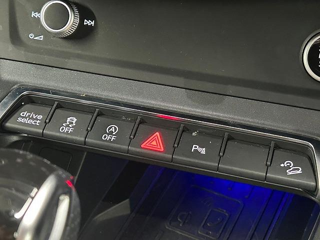 ３５ＴＤＩクワトロ　Ｓライン　メーカーナビ　ＡｐｐｌｅＣａｒＰｌａｙ　バーチャルコックピット　置くだけ充電　電動ゲート　アダプティブクルコン　レーンキープ　パーキングアシスト　ＬＥＤ　ディーゼルＴＢ(58枚目)