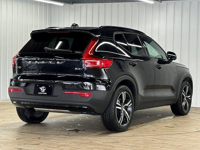 ＸＣ４０ Ｂ４　ＡＷＤ　Ｒデザイン　メーカーナビＴＶ　３６０カメラ　ＢＳＭ（ブラインドスポット）　ＬＥＤ　シートヒーター　アダプティブクルコン　ハーマンカードン　ＡｐｐｌｅＣａｒＰｌａｙ　ＬＥＤライト（70枚目）