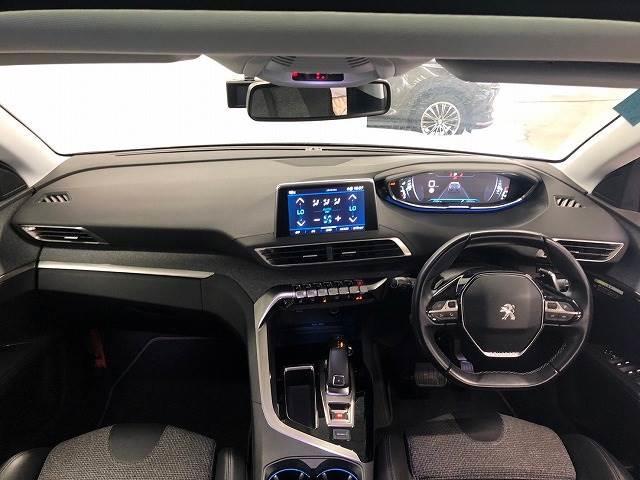 アリュール　ファーストクラスＰＫＧ　ディスプレーオーディオ　ＡｐｐｌｅＣａｒＰｌａｙ　サンルーフ　電動シート　オットマン　シートヒーター　ＬＥＤ　ブラインドスポット　電動ゲート　マルチポイントランバーサポート(2枚目)