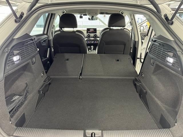 Ｑ２ １．０ＴＦＳＩスポーツ　バーチャルコックピット　ＡｐｐｌｅＣａｒＰｌａｙ　シートヒーター　ブラインドスポット　アダプティブクルーズコントロール　スマートキー　バックモニター　フルセグ　ＬＥＤヘッドライト（18枚目）